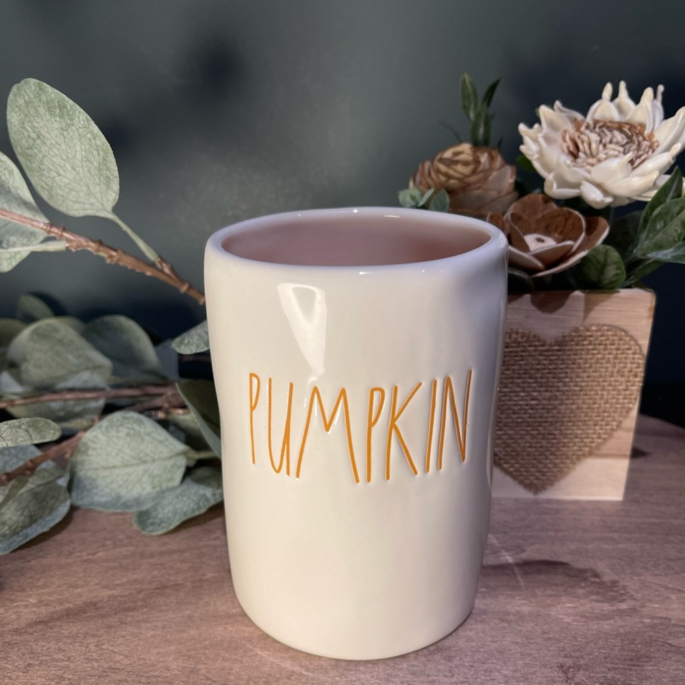 Rae Dunn PUMPKIN Candle